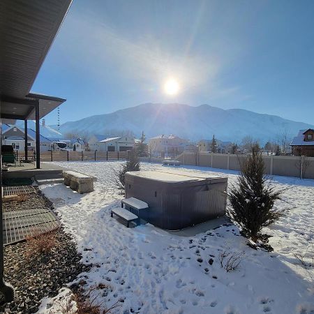 Spacious & Modern Apartment, Close To Universities And Mountains Mapleton Eksteriør bilde