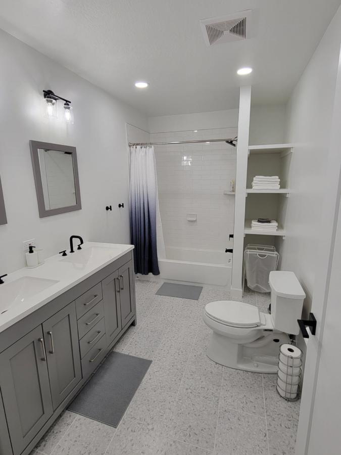 Spacious & Modern Apartment, Close To Universities And Mountains Mapleton Eksteriør bilde